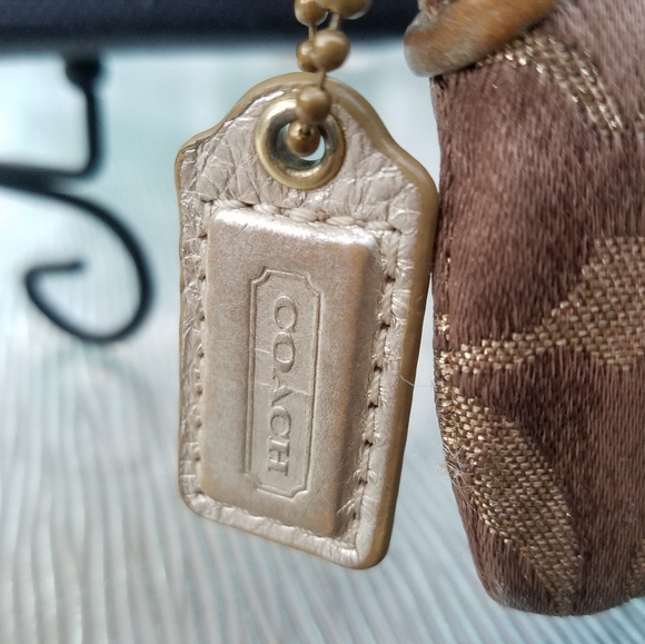 Coach Sig Wallet - Picture 3 of 11